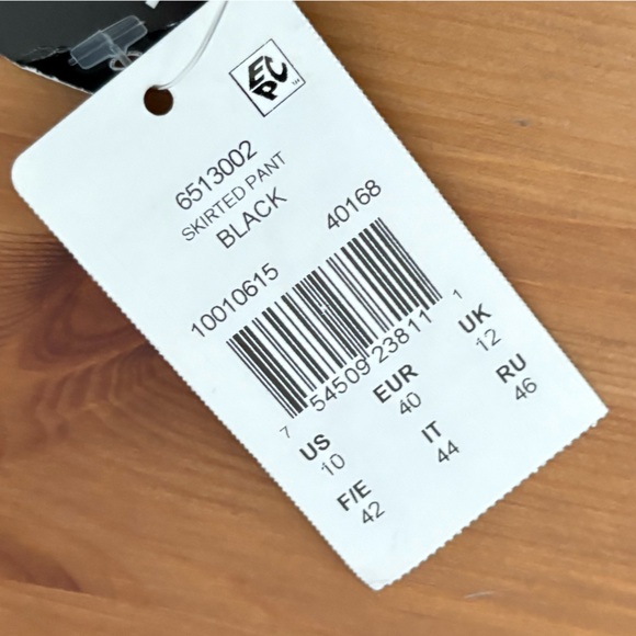 Miraclesuit Black Swim Skirt Size 10 New with Tags! - Picture 4 of 13